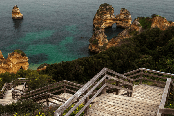 Best Restaurants in the Algarve with a View: Clifftops, Coves, and a Summit Worth the Climb